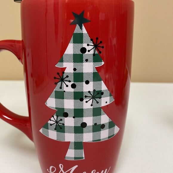 Merry Christmas Red Mug Plaid Tree with Removable Open Close Lid Set of 2 - Picture 10 of 14